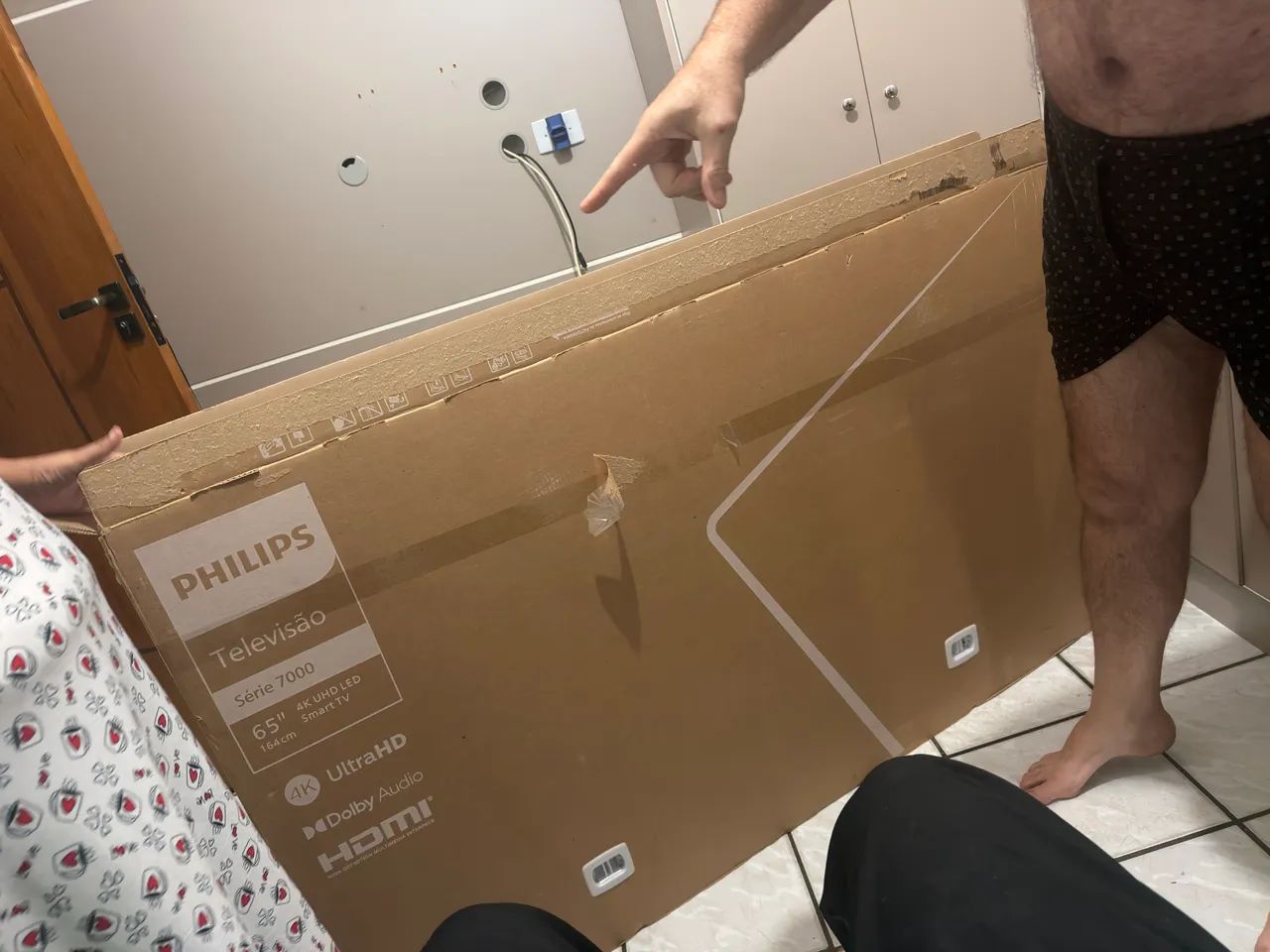 TV PHILLIPS QLED 65 POLEGADAS NOVA  - Foto 3