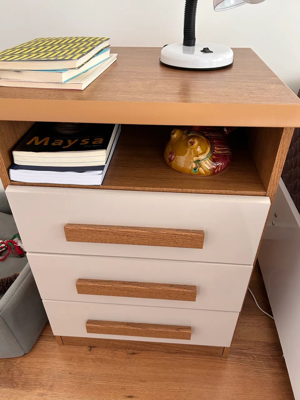 Mesinha cabeceira65115992323715121