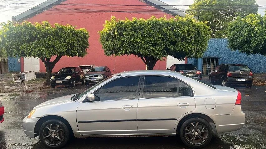 Honda Civic Sedan LX 1.7 16V 115cv Mec. 4P 2003