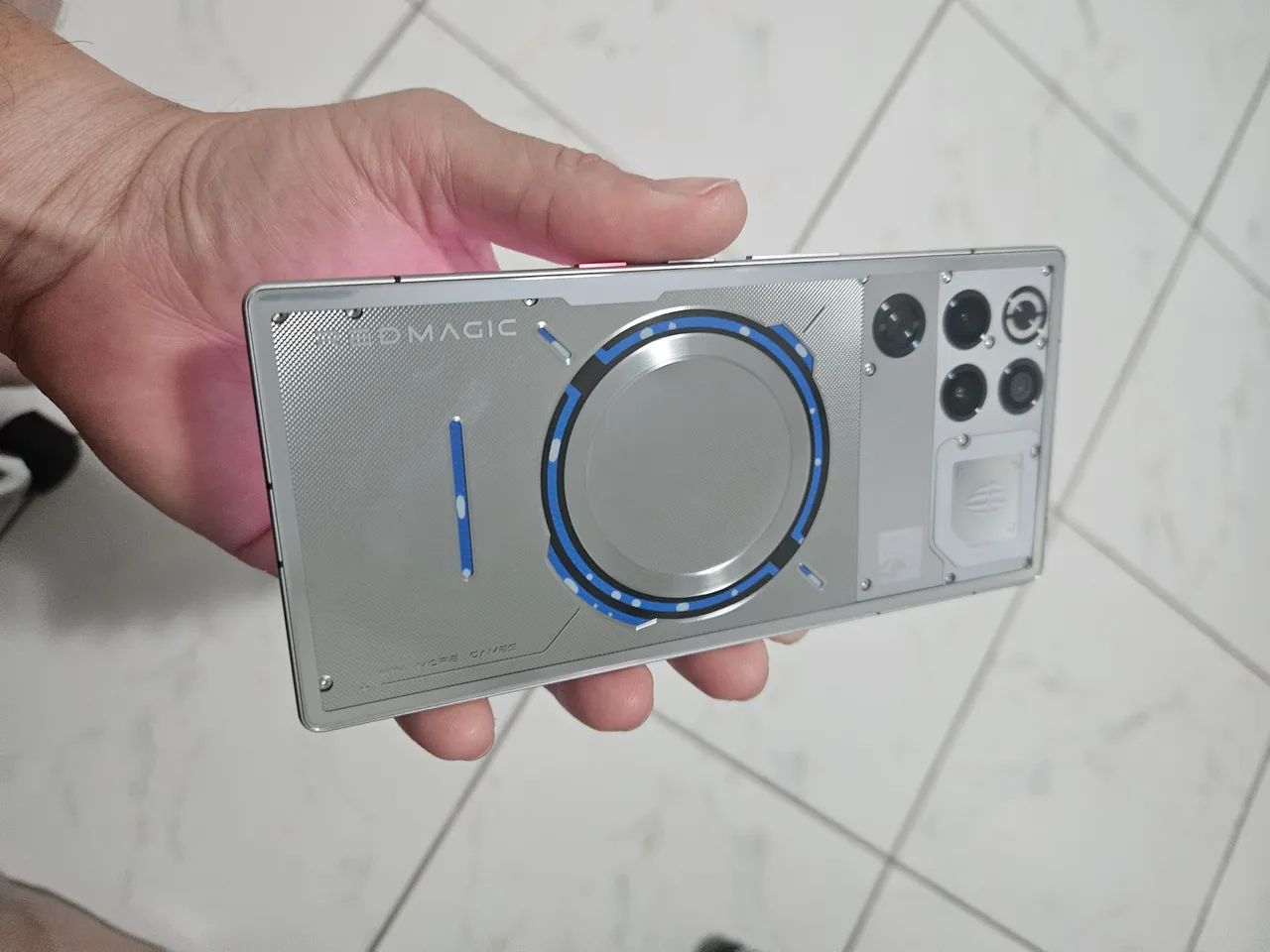 Redmagic 11 pro 16/512 - Foto 2