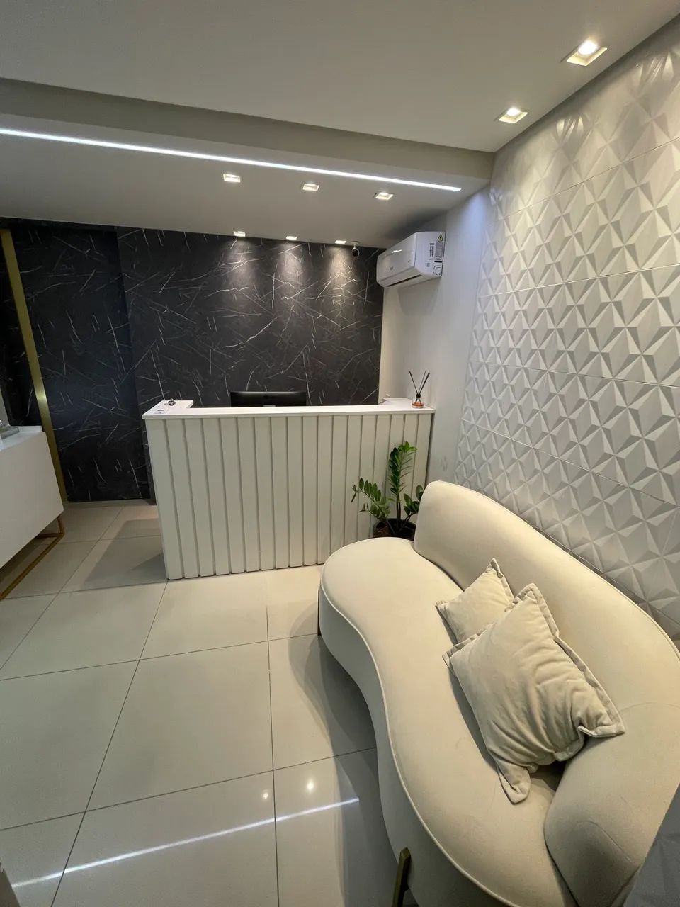 Organic Sofa417563195065640961