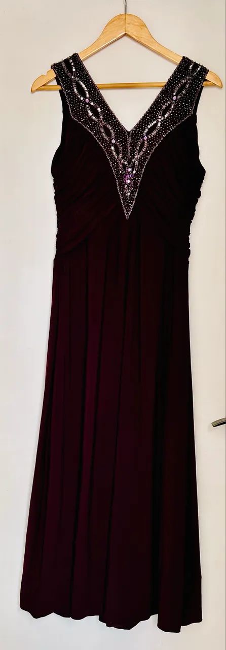 Lindo vestido bordô - Foto 2