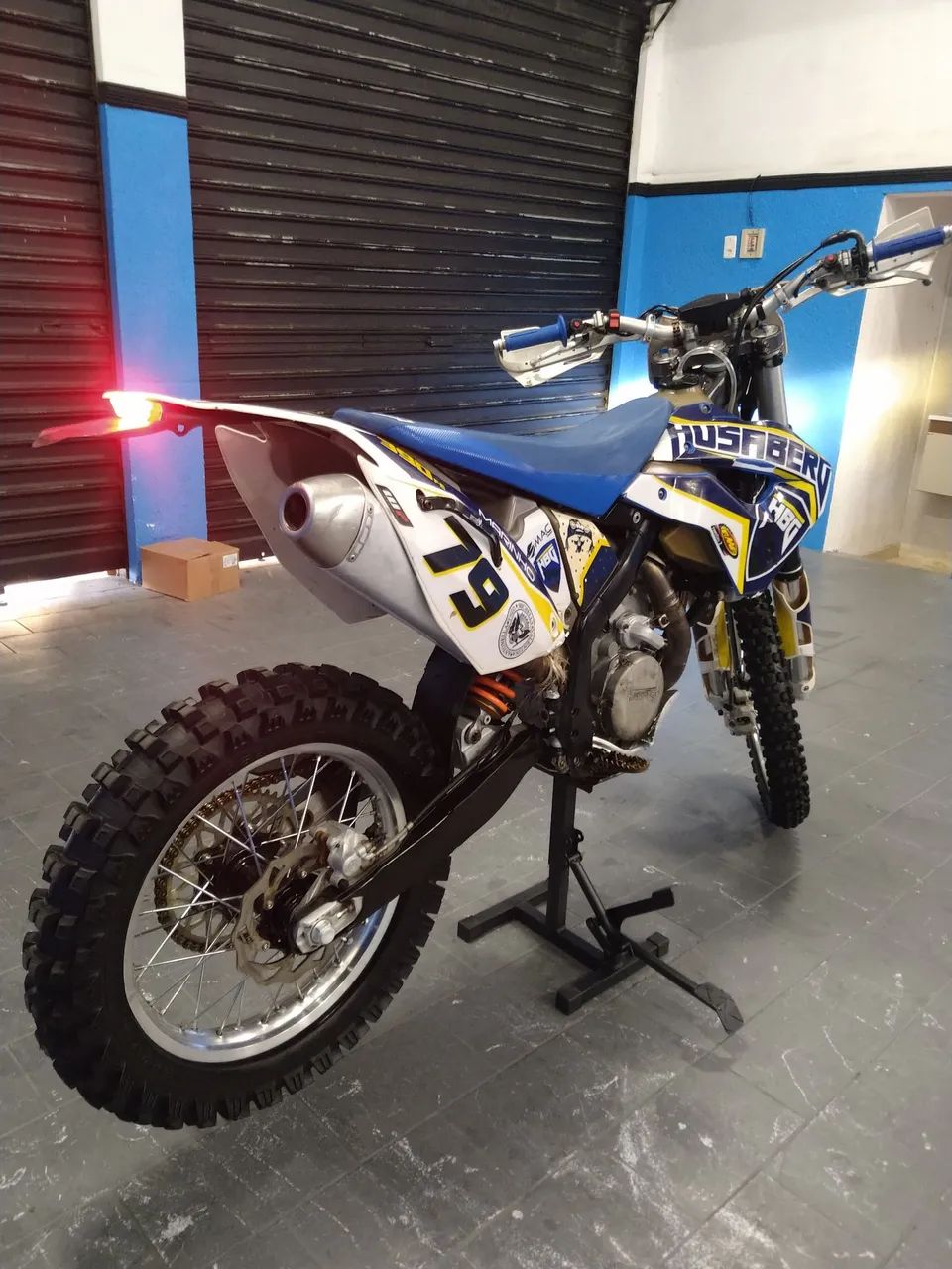 Husaberg 390 fe 2010 - Foto 3