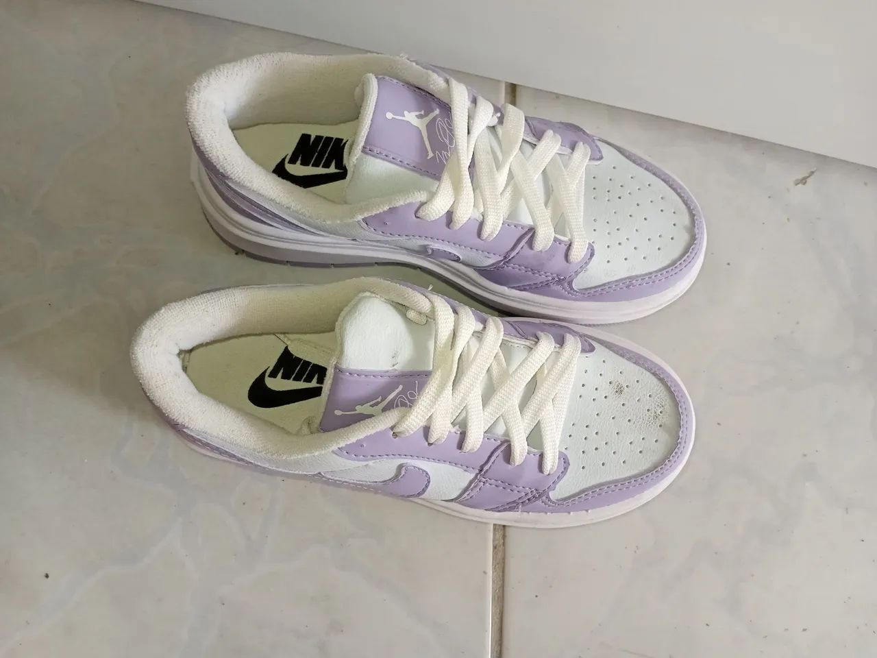 Tênis feminino Nike plataforma roxo e branco- NUNCA USADO. - Foto 3