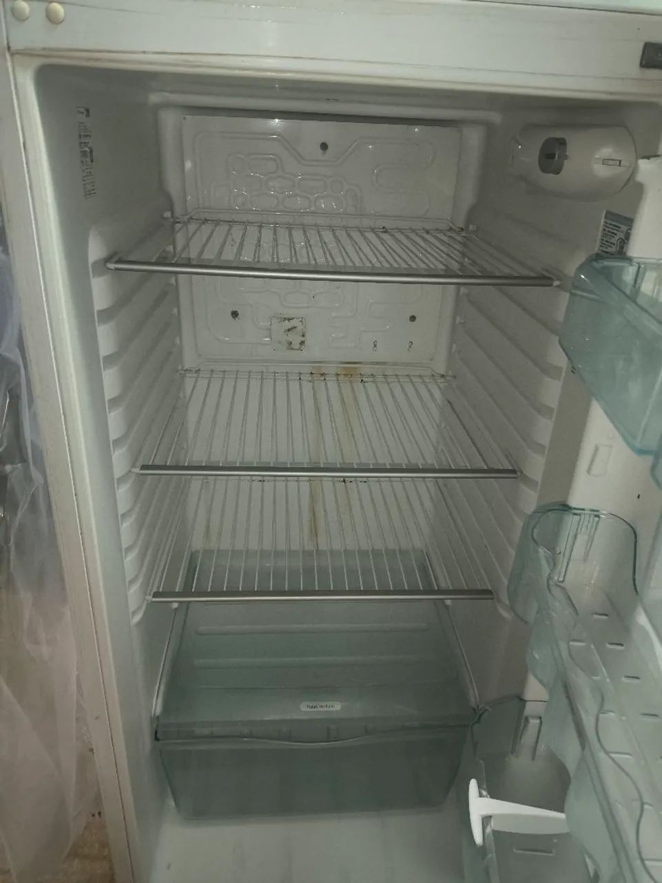 Vendo Geladeira Eletrolux 390 - Foto 2