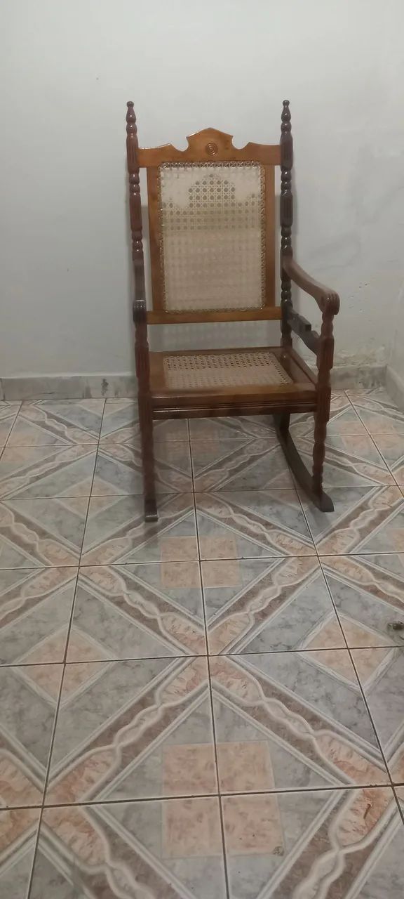 Cadeira de balanço  - Foto 4