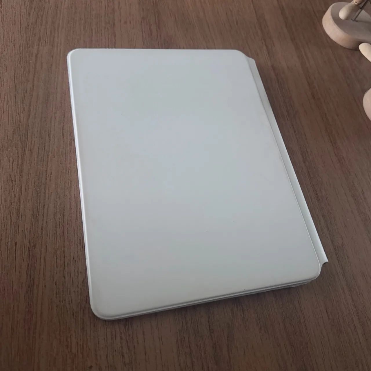 Magic Keyboard para iPad 11 até M3 - Foto 2
