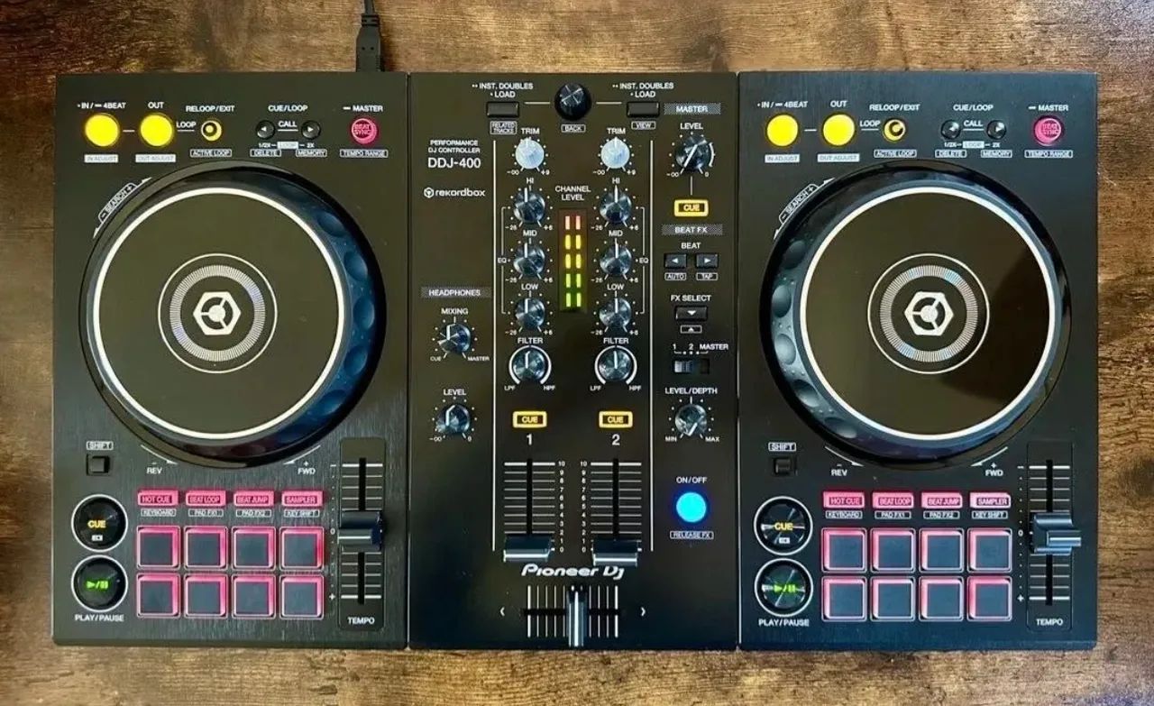 DDJ 400 CONTROLADORA PIONEER + HARD CASE - Foto 2