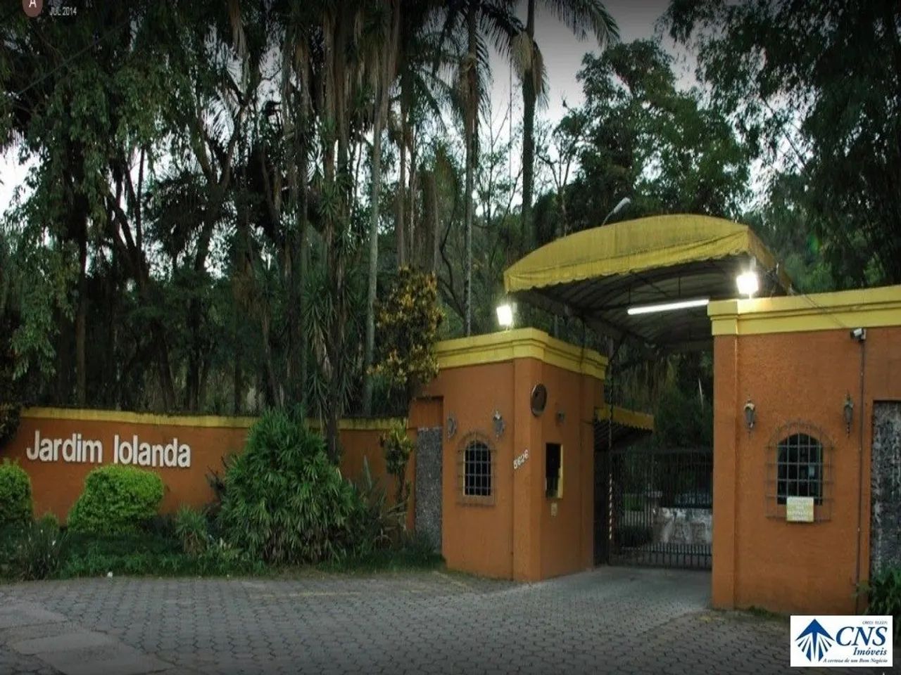 Chácara - Jardim Novo Embu - 340,00 m² útil