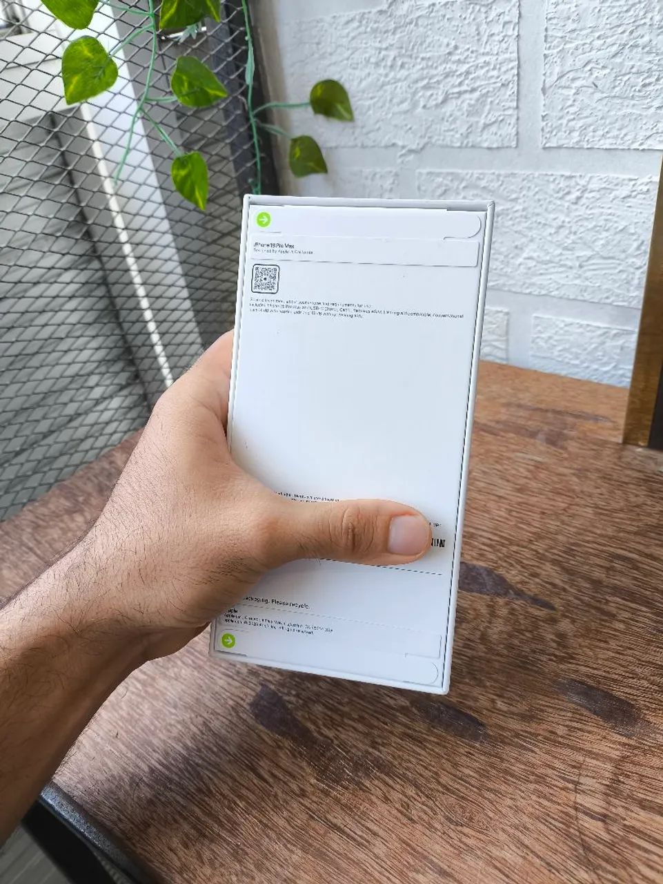 Iphone 18 pro max 512 lacrado - Foto 2