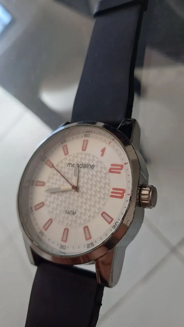VENDO RELÓGIO ANALÓGICO MONDAINE - Foto 3