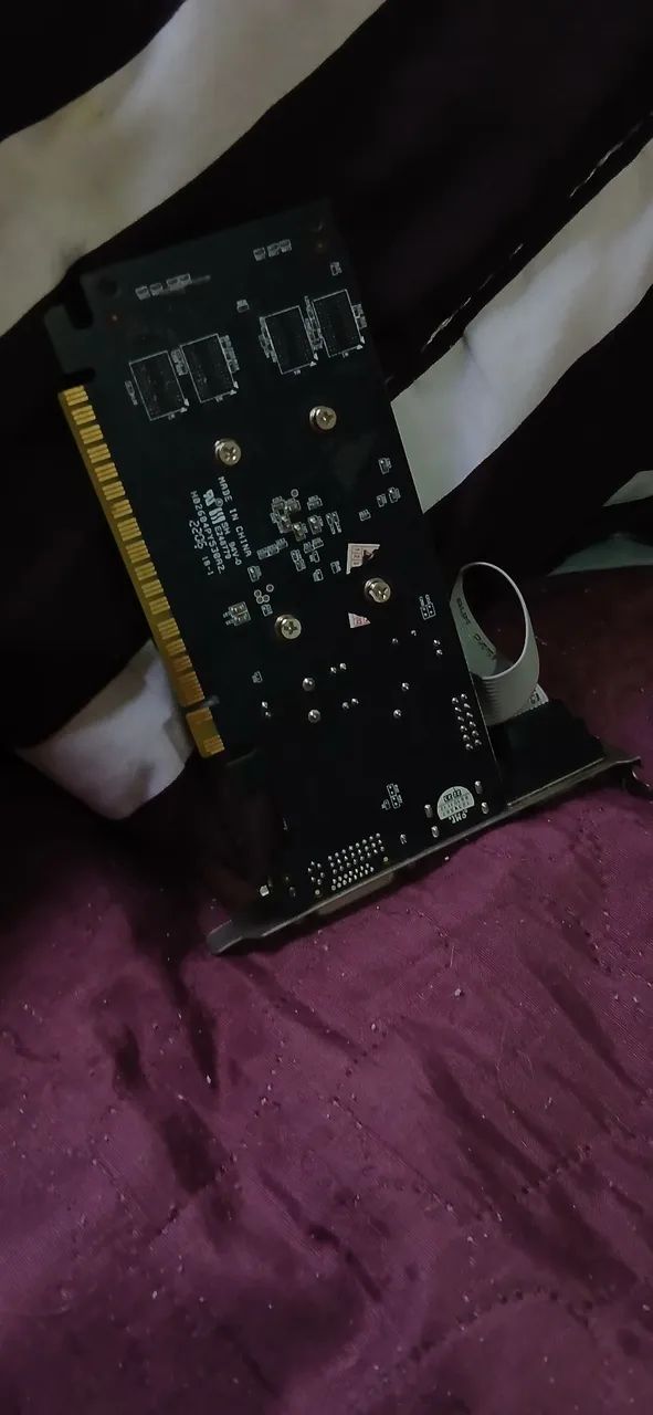 placa de video GT 610 2GB - Foto 2