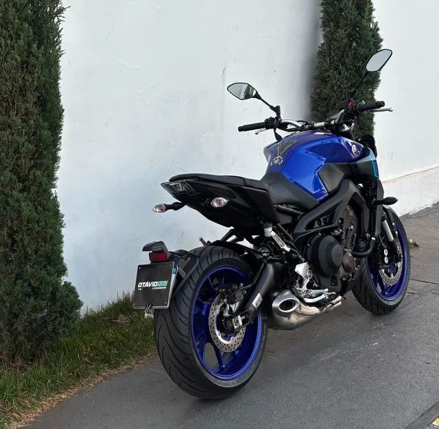 YAMAHA MT-09 ABS 2025 - Foto 3