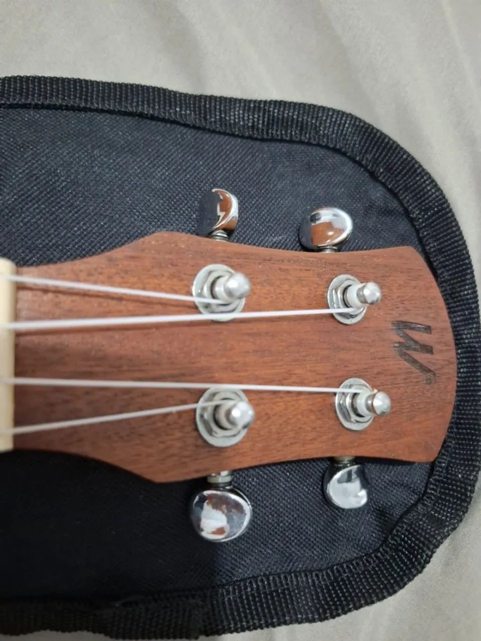 ukulele soprano winner (acompanha capa e capotraste) - Foto 5