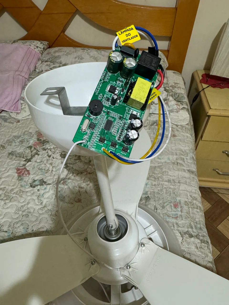 Ventilador de teto com controle  - Foto 2