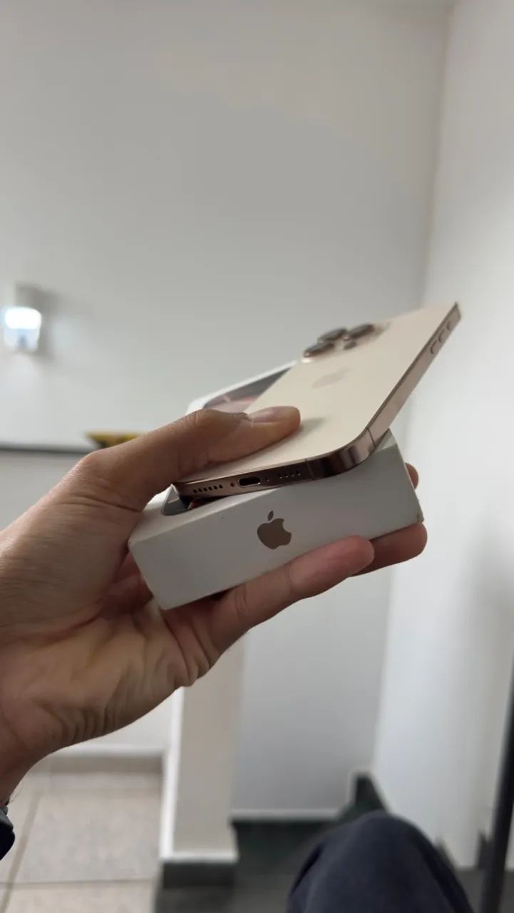 iPhone 16 pro max - 256gb - Foto 4