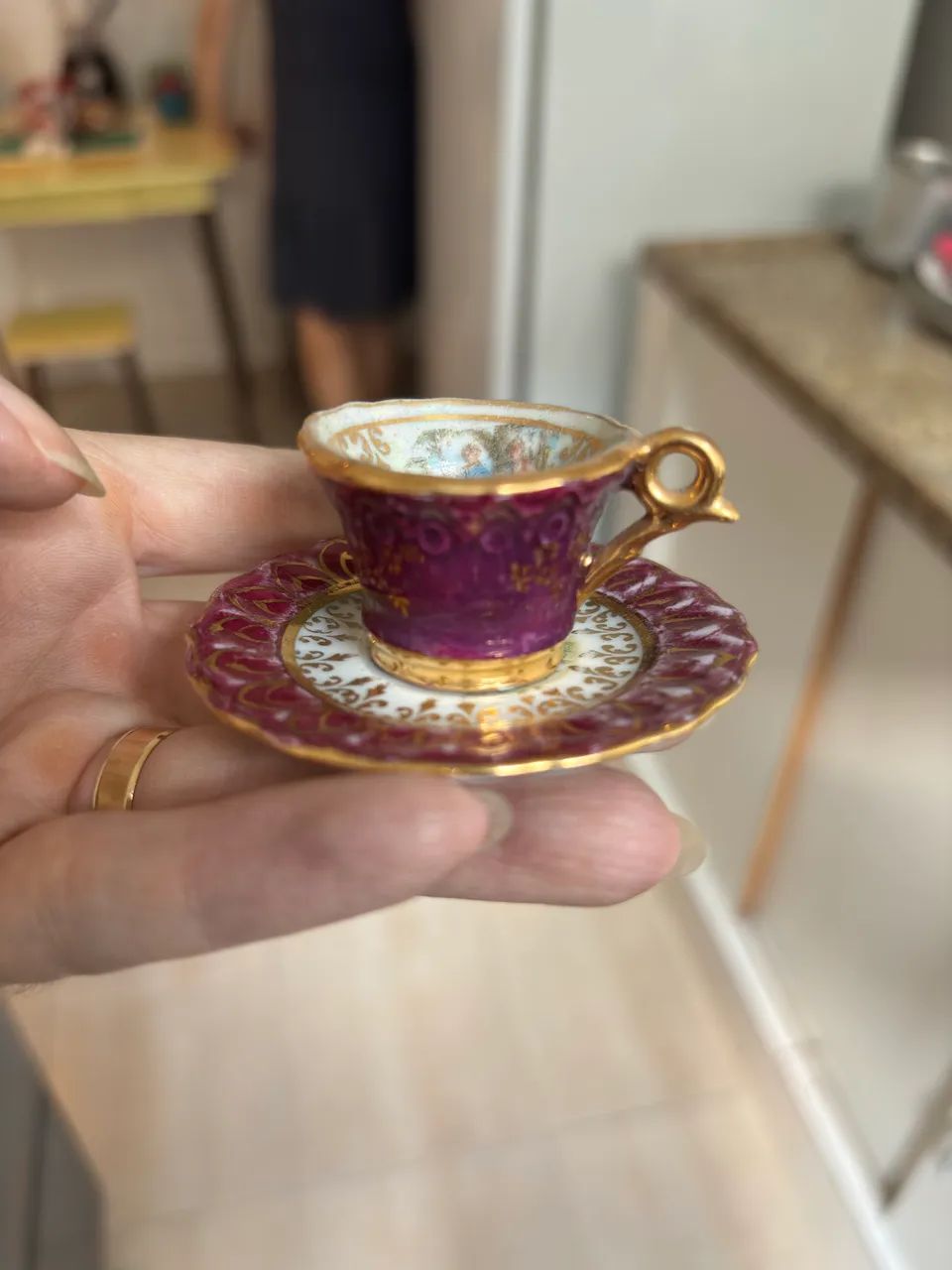 Miniaturas em porcelana antiguidade