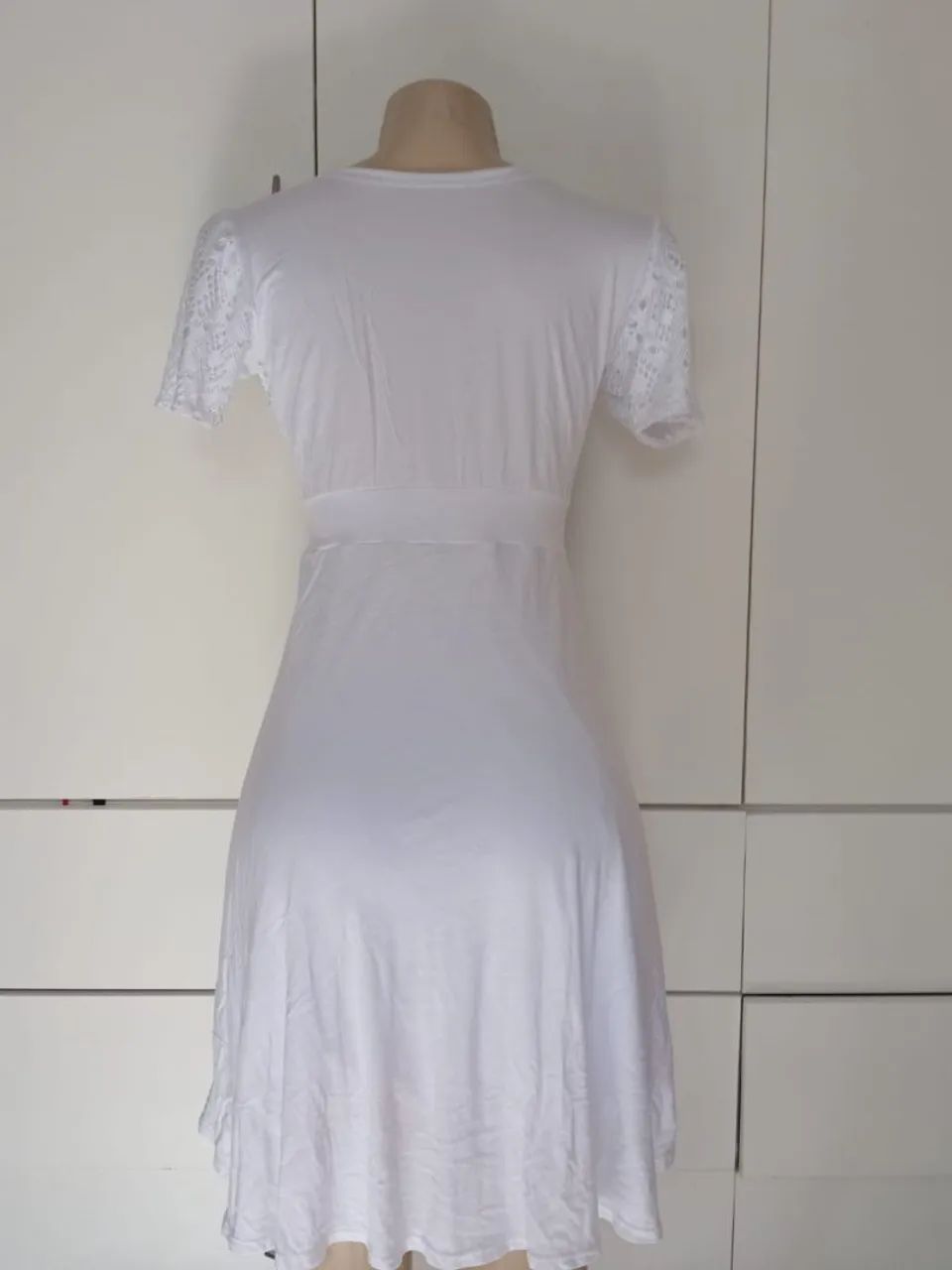 Vestido branco de malha tam 38 - Foto 2