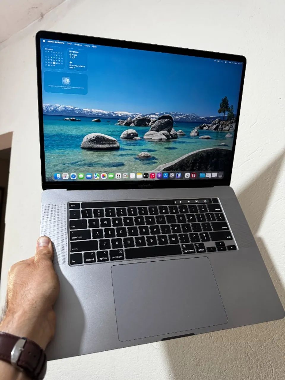 MacBook Pro 16-inch, 2019 1 TB / Garantia / Loja física
