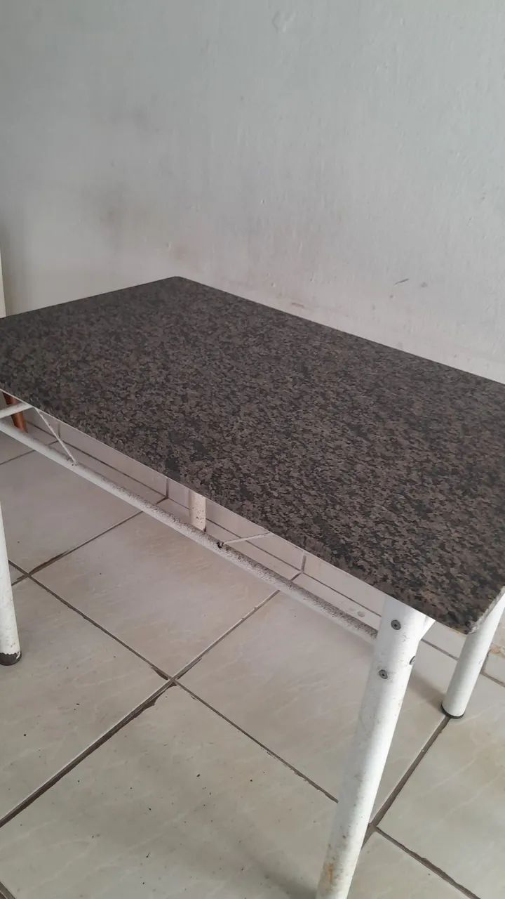 Mesa de mármore 