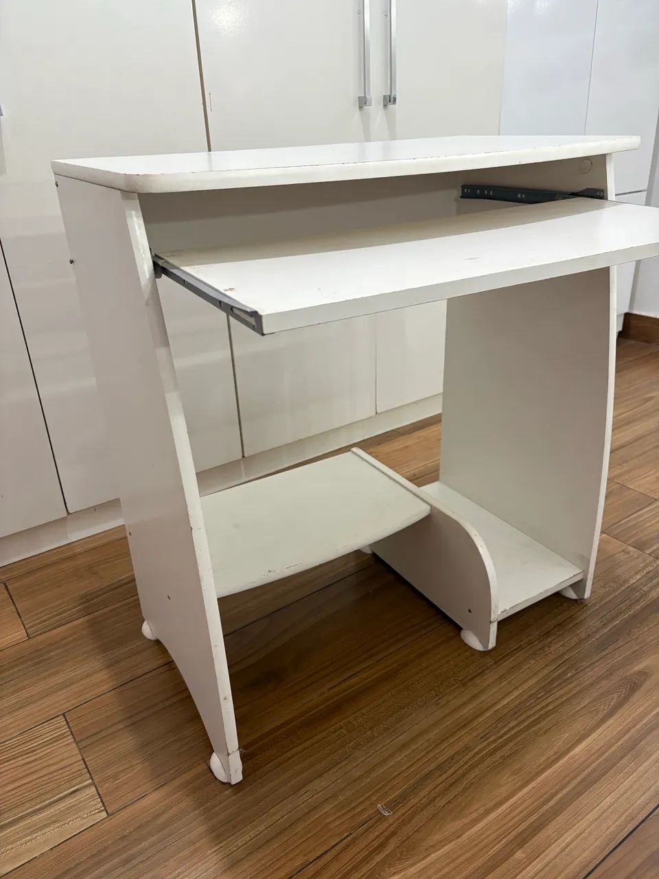 Mesa para computador - escrivaninha  - Foto 2