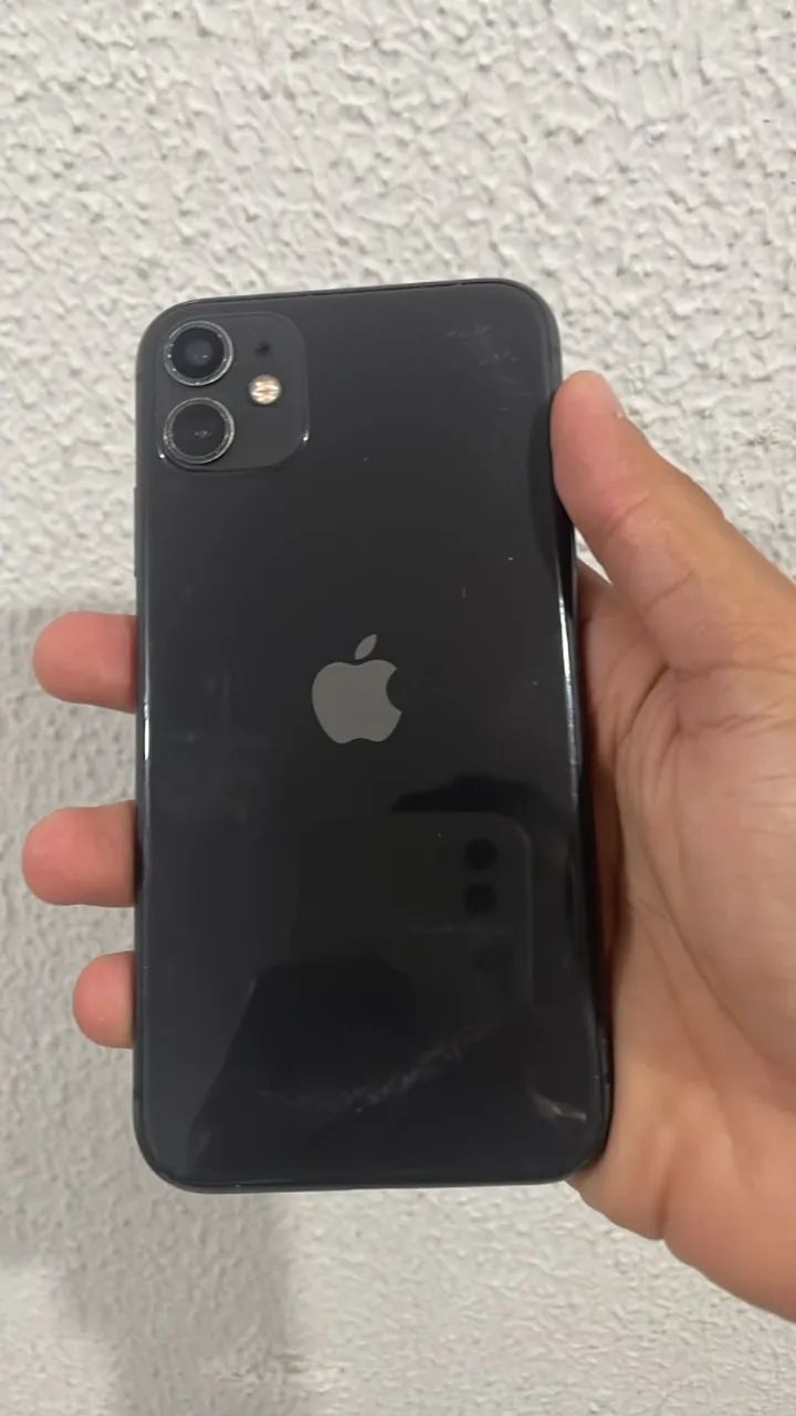IPHONE 11 PRA SAIR LOGO