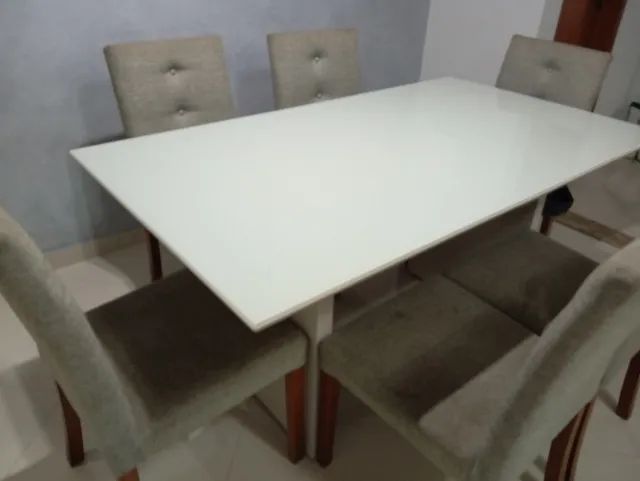 Mesa de jantar de 6 lugares