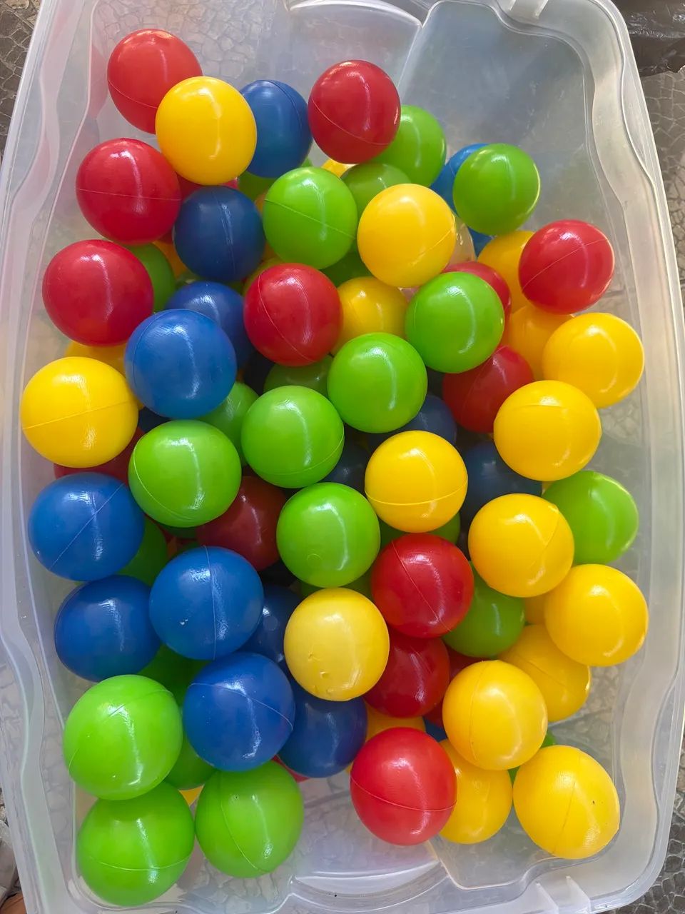 Bolinha de plástico (média de 50 bolas)
