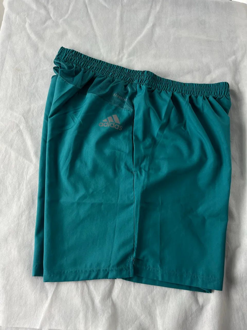 Shorts Adidas- Novo - Original - GG - Foto 2