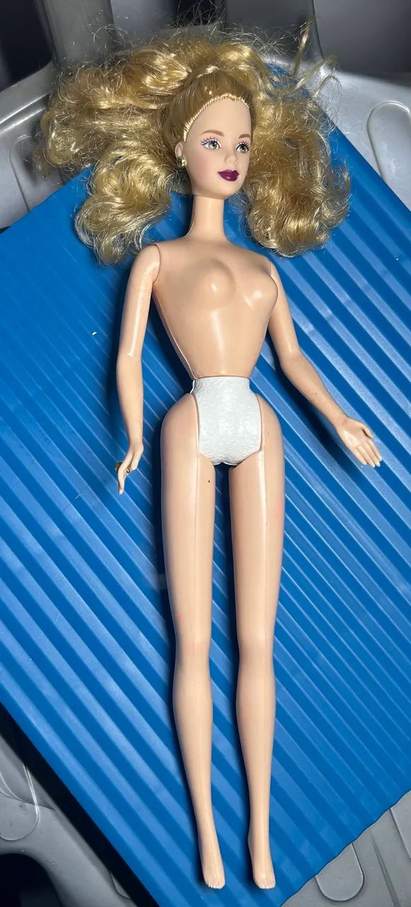 Barbie patinadora 