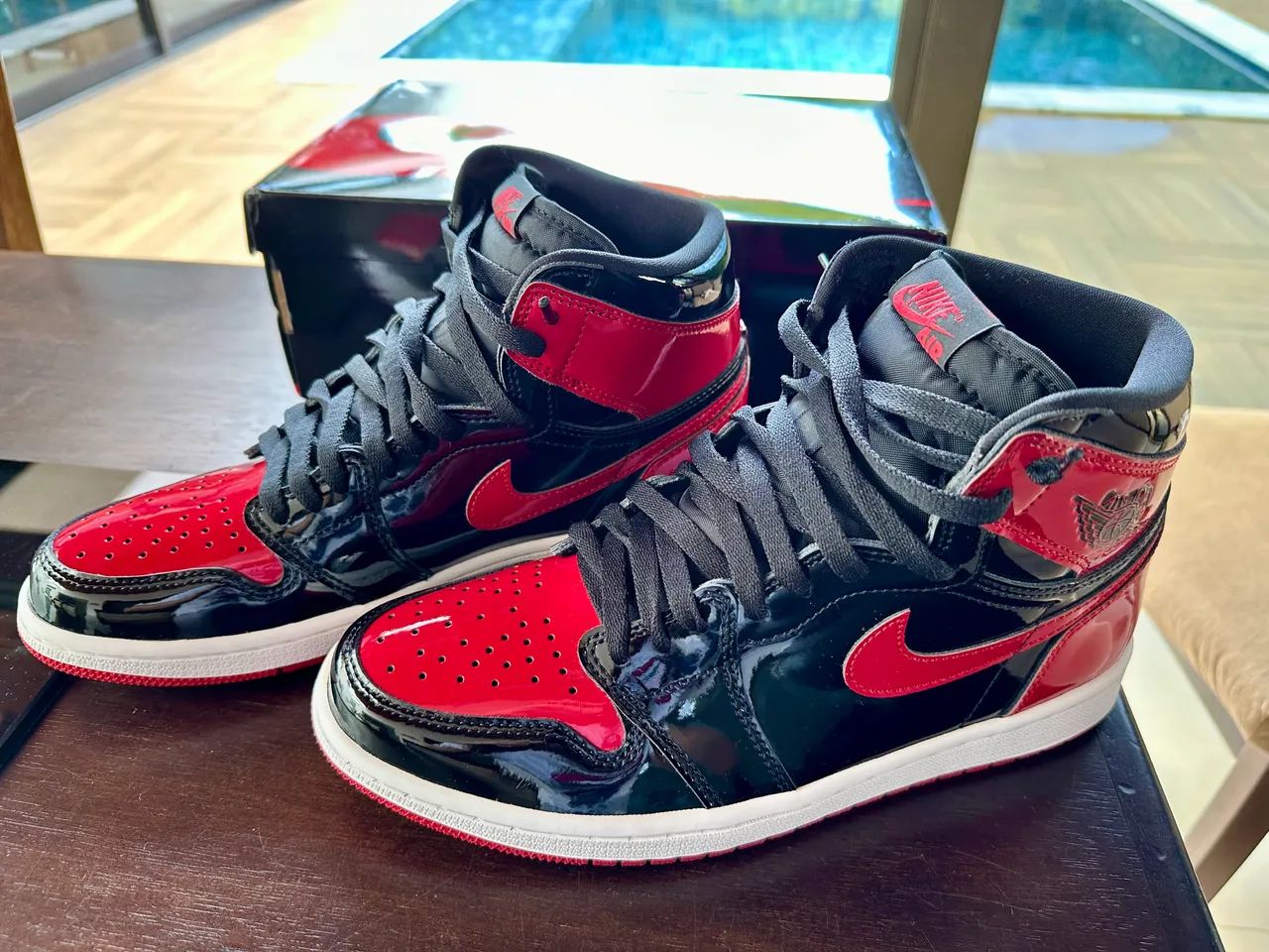 Air Jordan 1 High Patent Bred - Foto 2