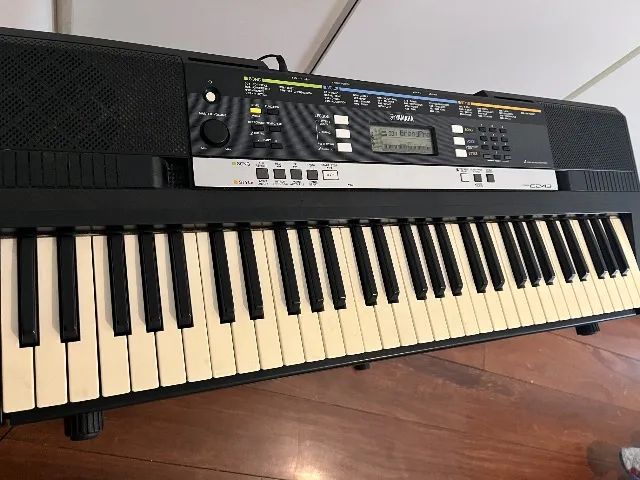 Teclado Yamaha perfeito estado - Foto 2