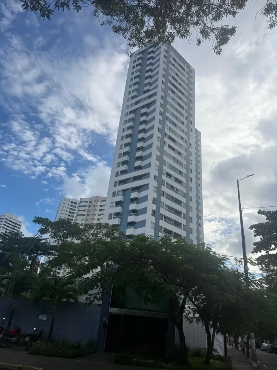 Imóvel para venda AV BEIRA RIO 113 MTS UTIL   RECIFE - Foto 2