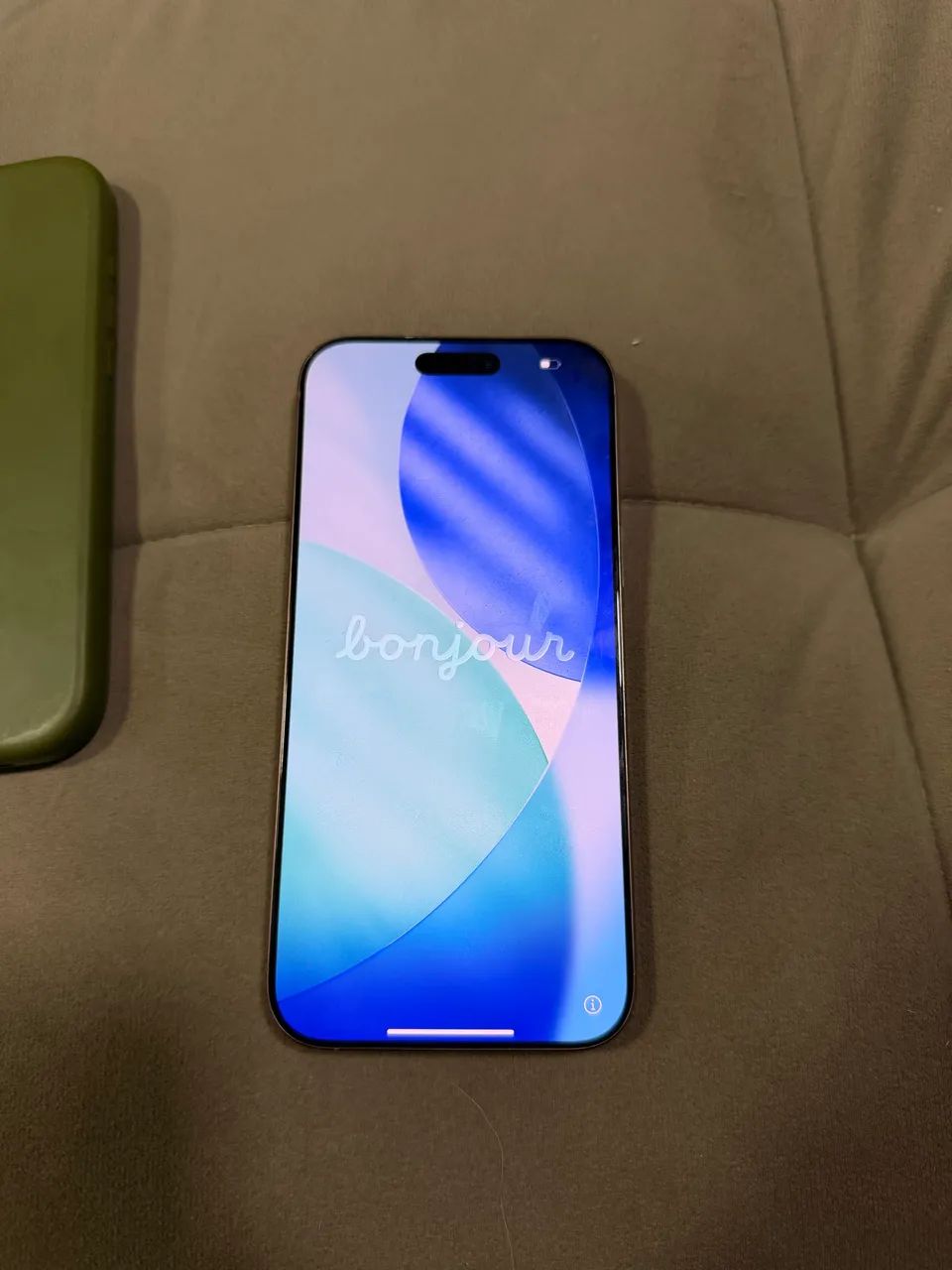 iPhone 16 pro Max Desert 