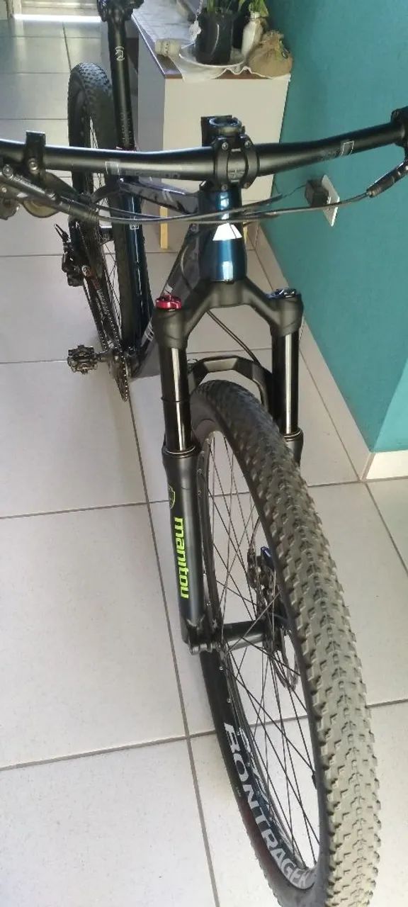 Bicicleta 29 carbono 