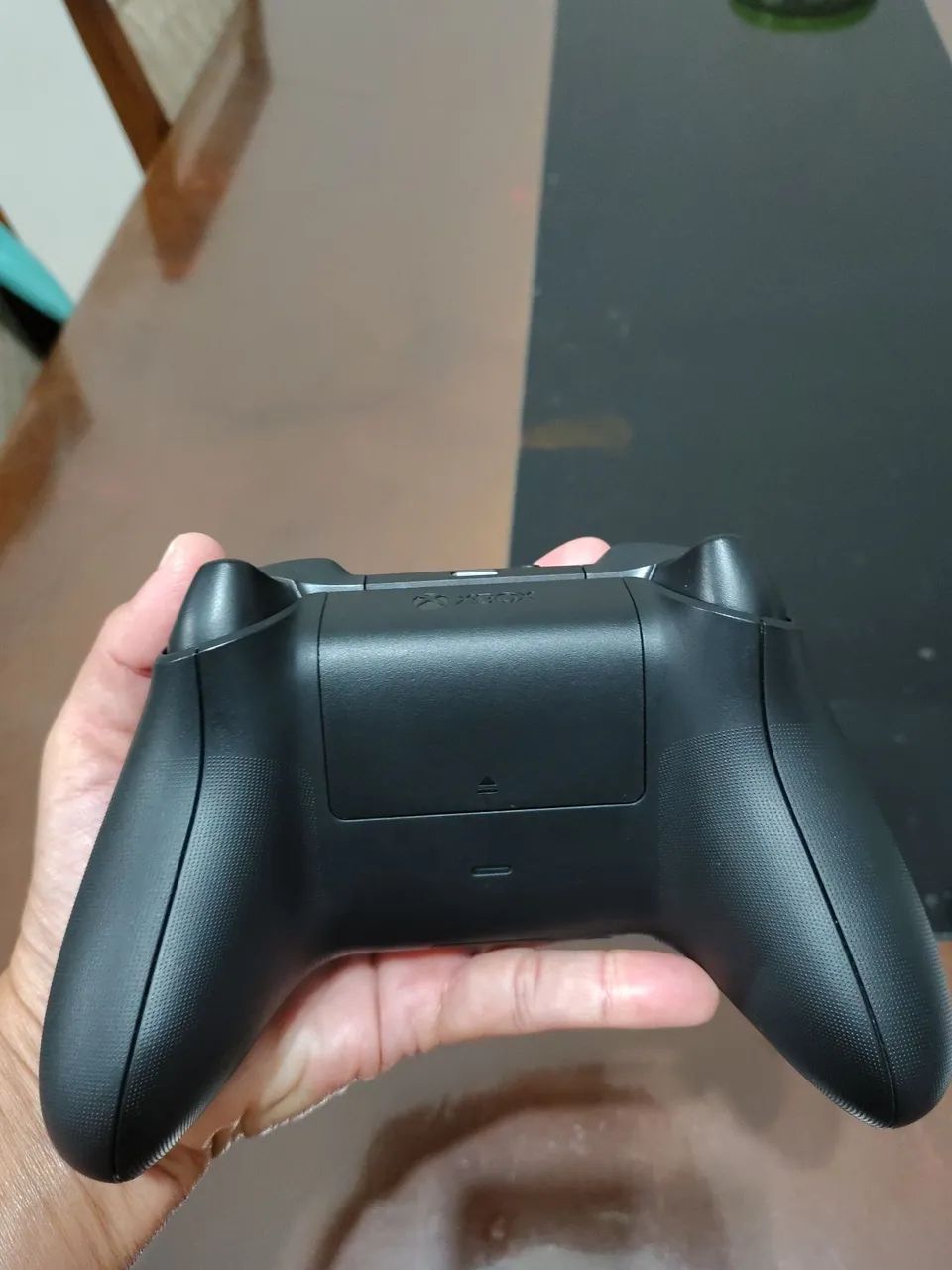 Controle X-Box carbono Black semi novo - Foto 4