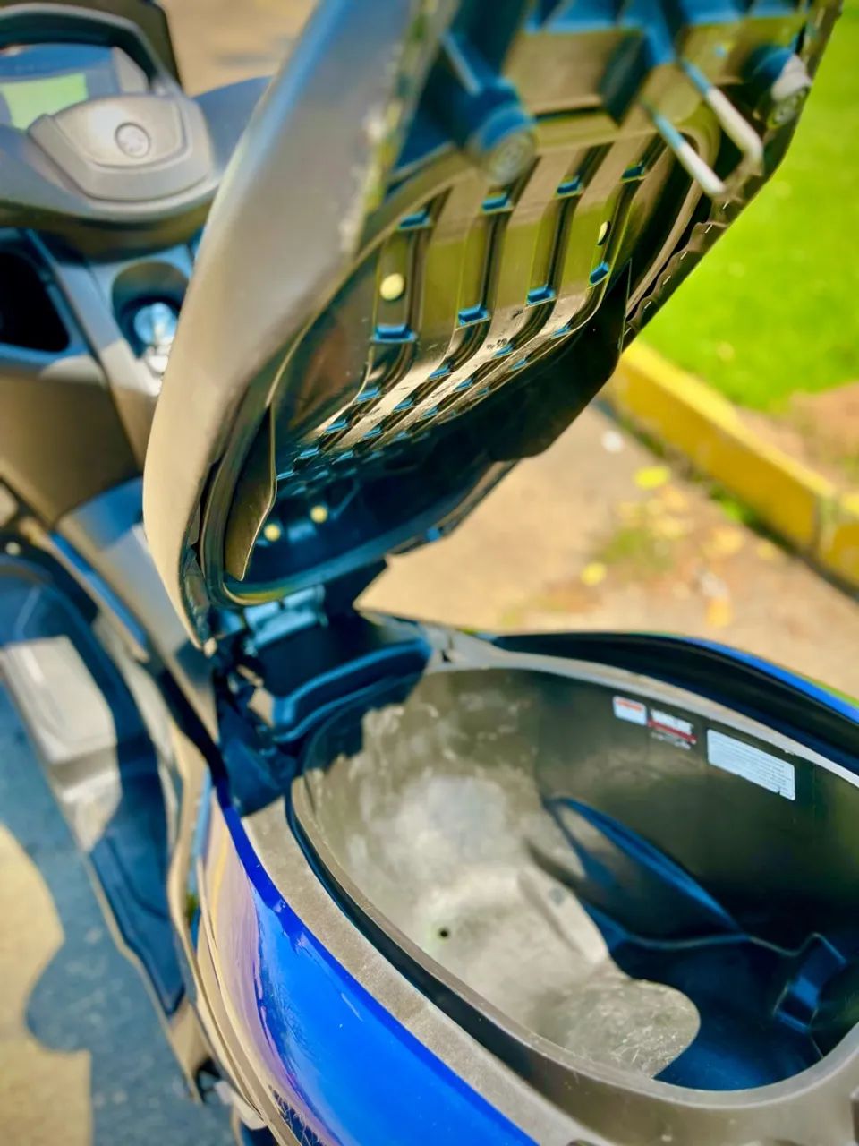 NMAX 160 ABS - 2022 - EM DIA - Foto 5