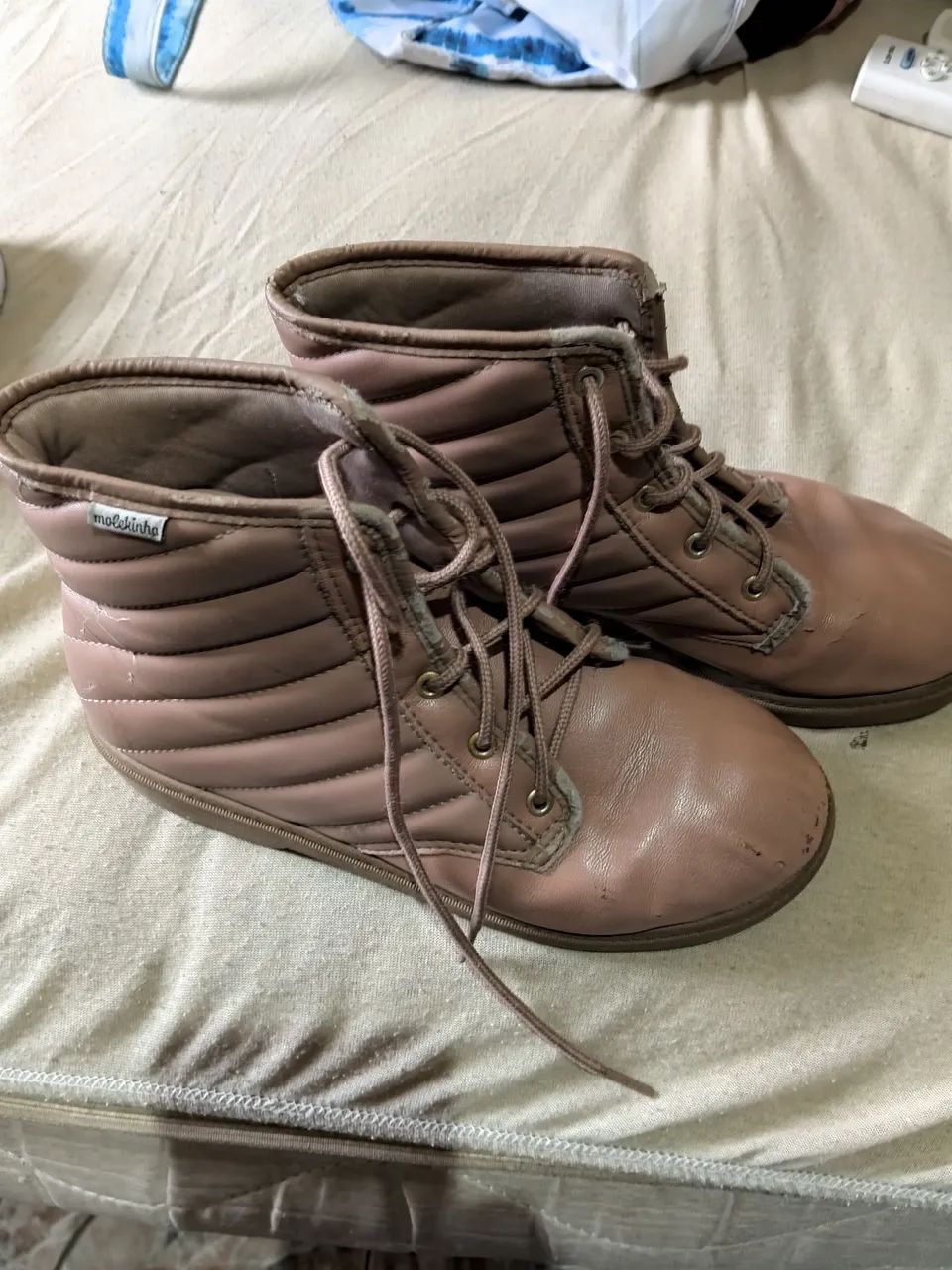 Vende-se bota feminino número 33 - Foto 5