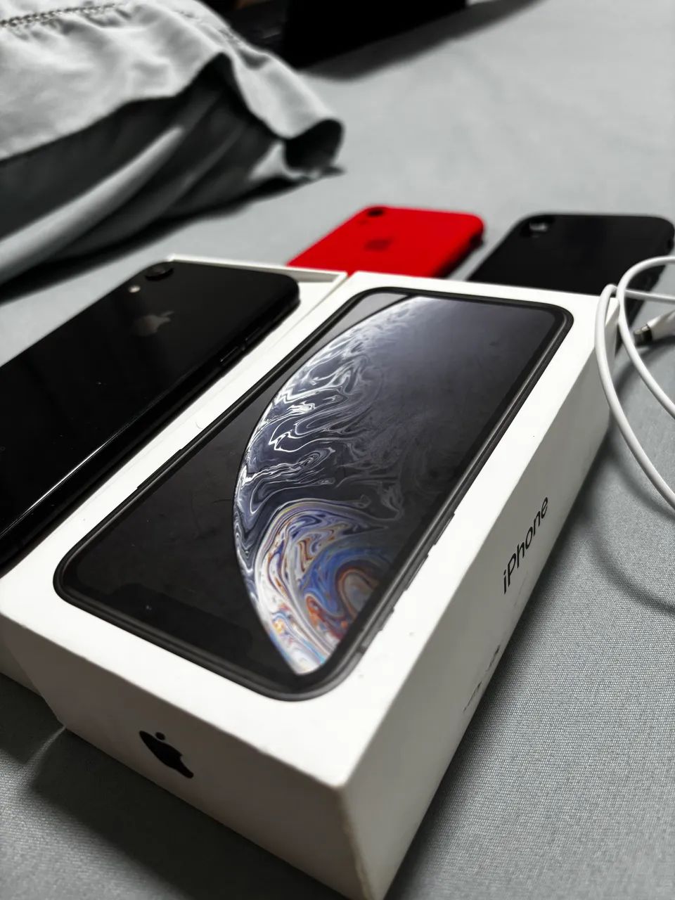Iphone XR - todo original e com caixa - Celulares e Smartphones
