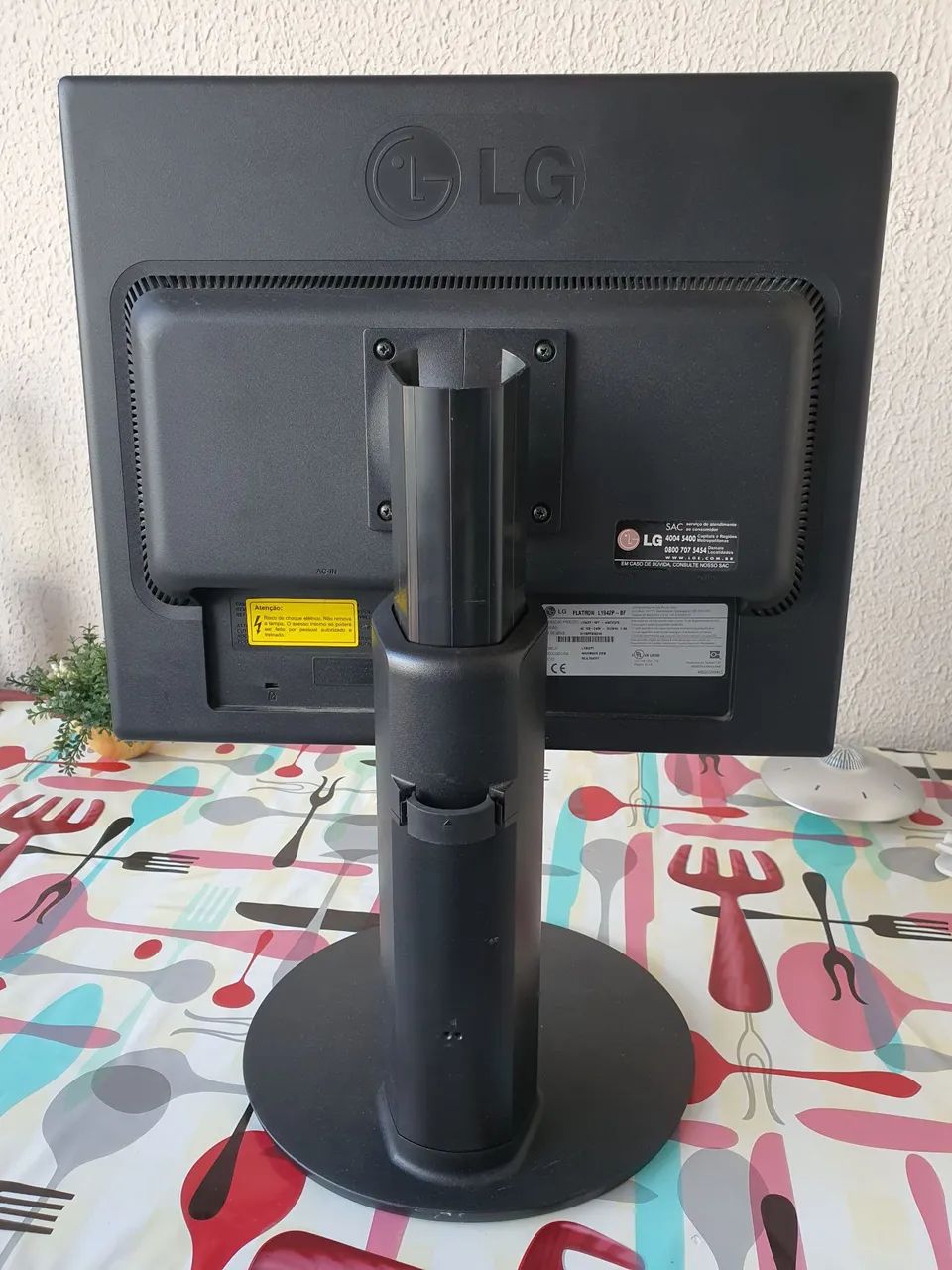 Monitor LG Flatron L1942-P BF  - Foto 3