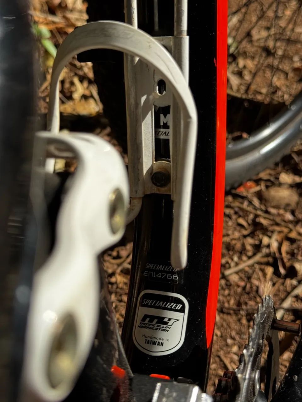 BICICLETA SPECIALIZED ARO 29 - Foto 4