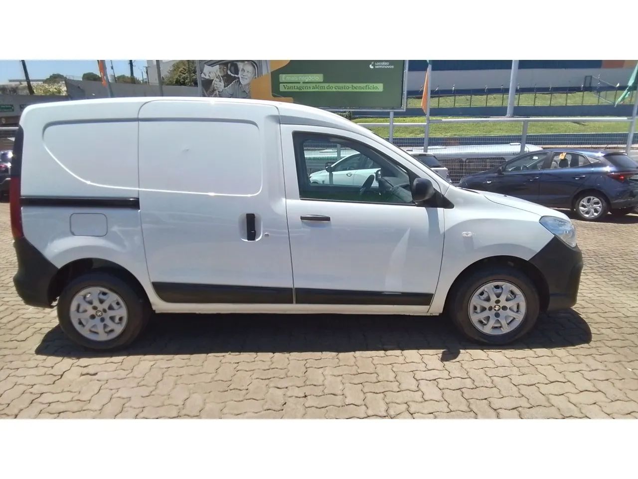 Renault Kangoo Advanced 1.6 16V Flex, foto 7 de 9