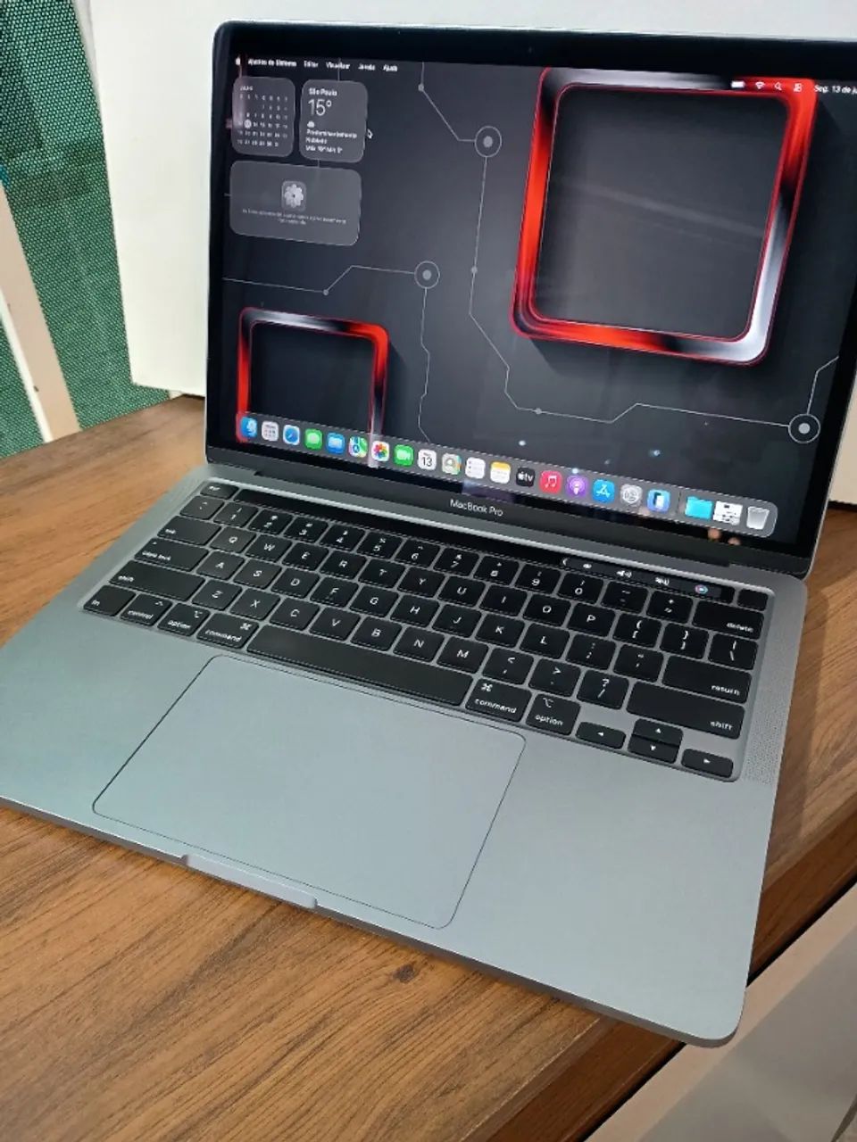 MacBook Pro 2020 - Foto 2