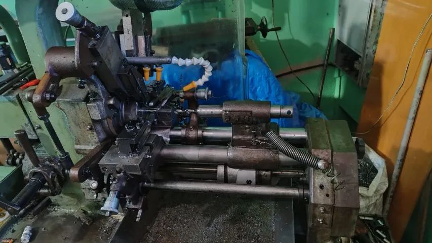 TORNO AUTOMÁTICO TRAUTEC A25/36 - FUNCIONANDO - Foto 3