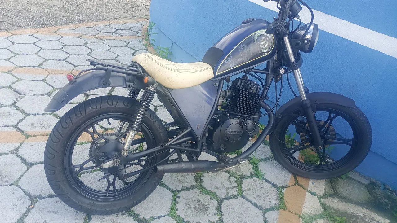 Vendo Suzuki intruder bober  - Foto 2