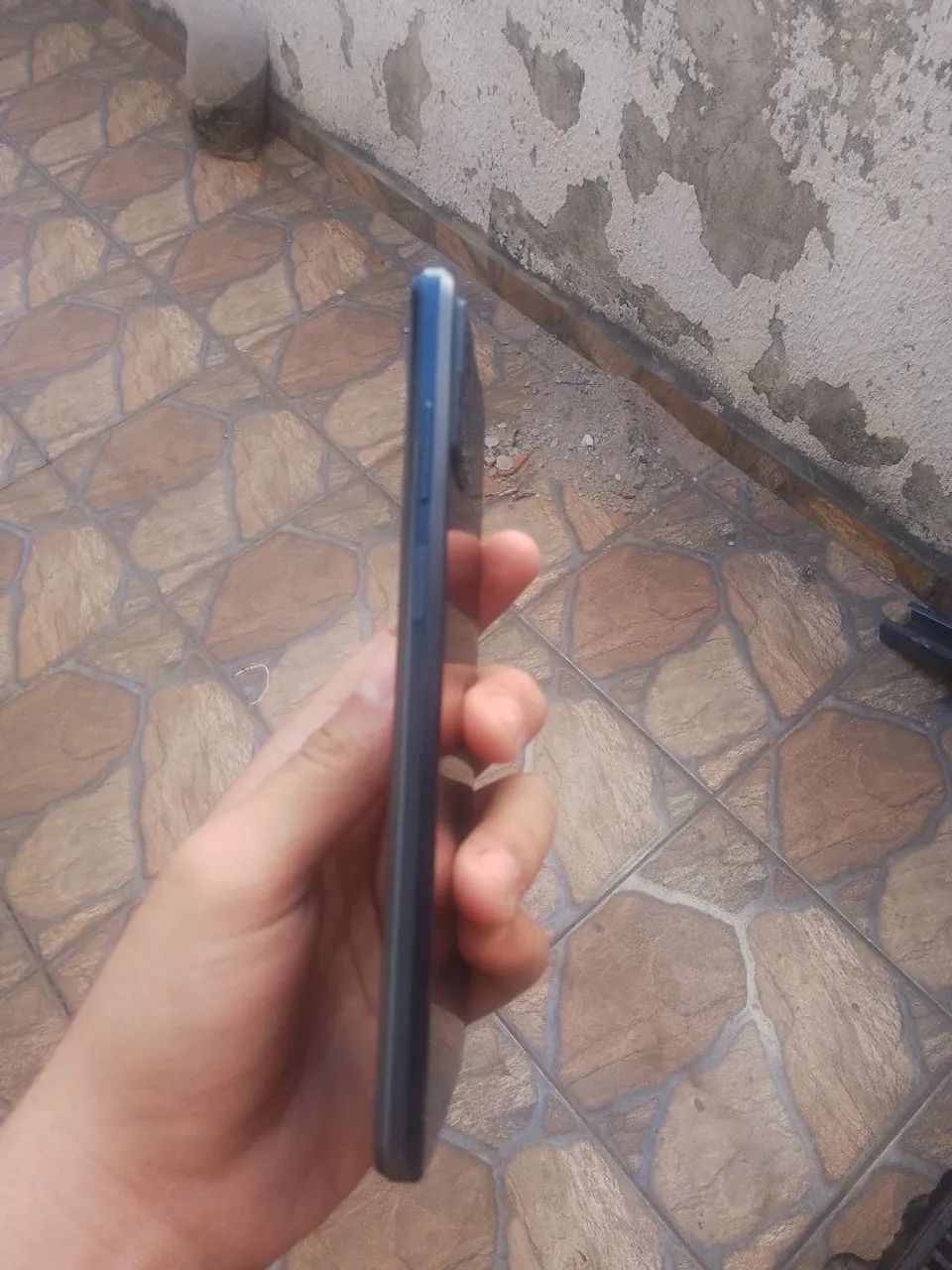 Motorola e22 