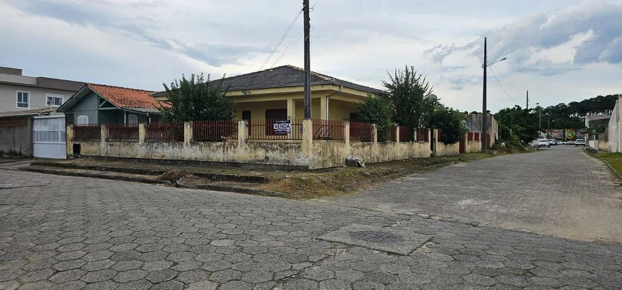 Casa a venda com possibilidade de financiamento 