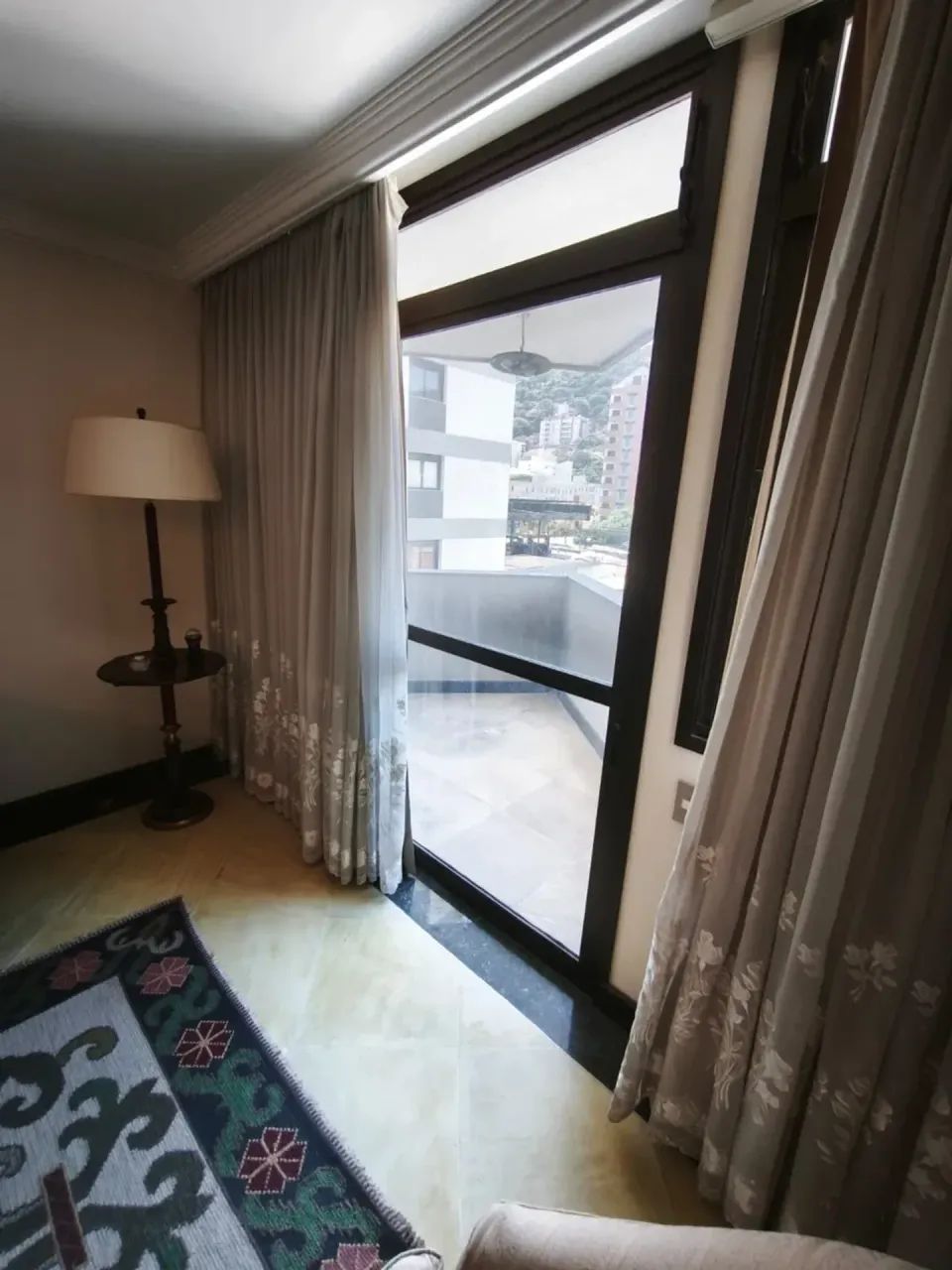 Apartamento para venda tem 180 metros quadrados com 4 quartos - Foto 2