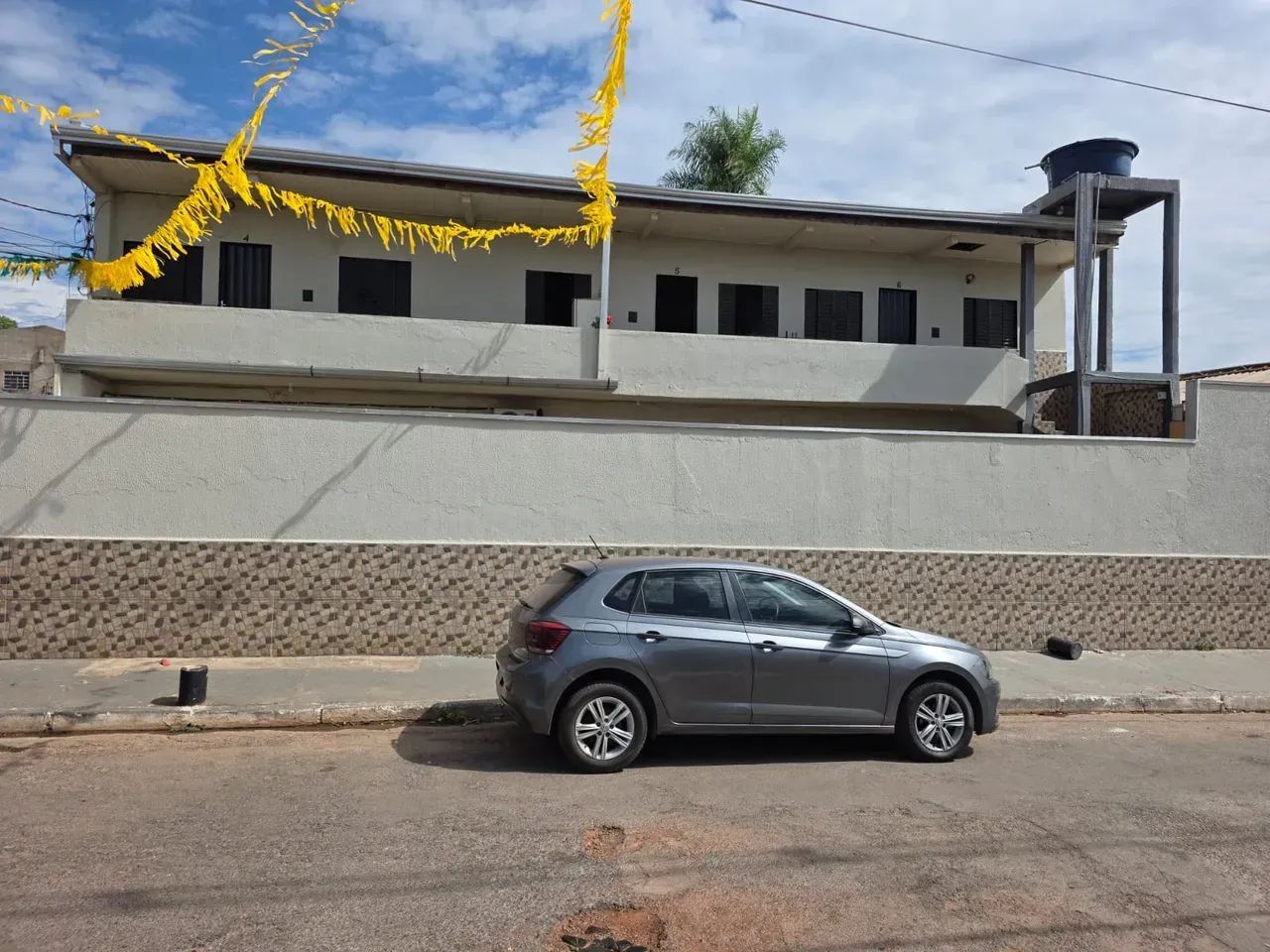 Sobra com KITNETS para investimento em boa localização - Foto 5