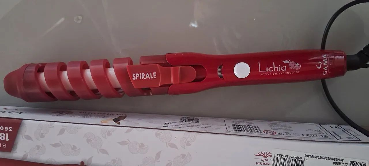 Vendo uma modalidade de cachos beby liss